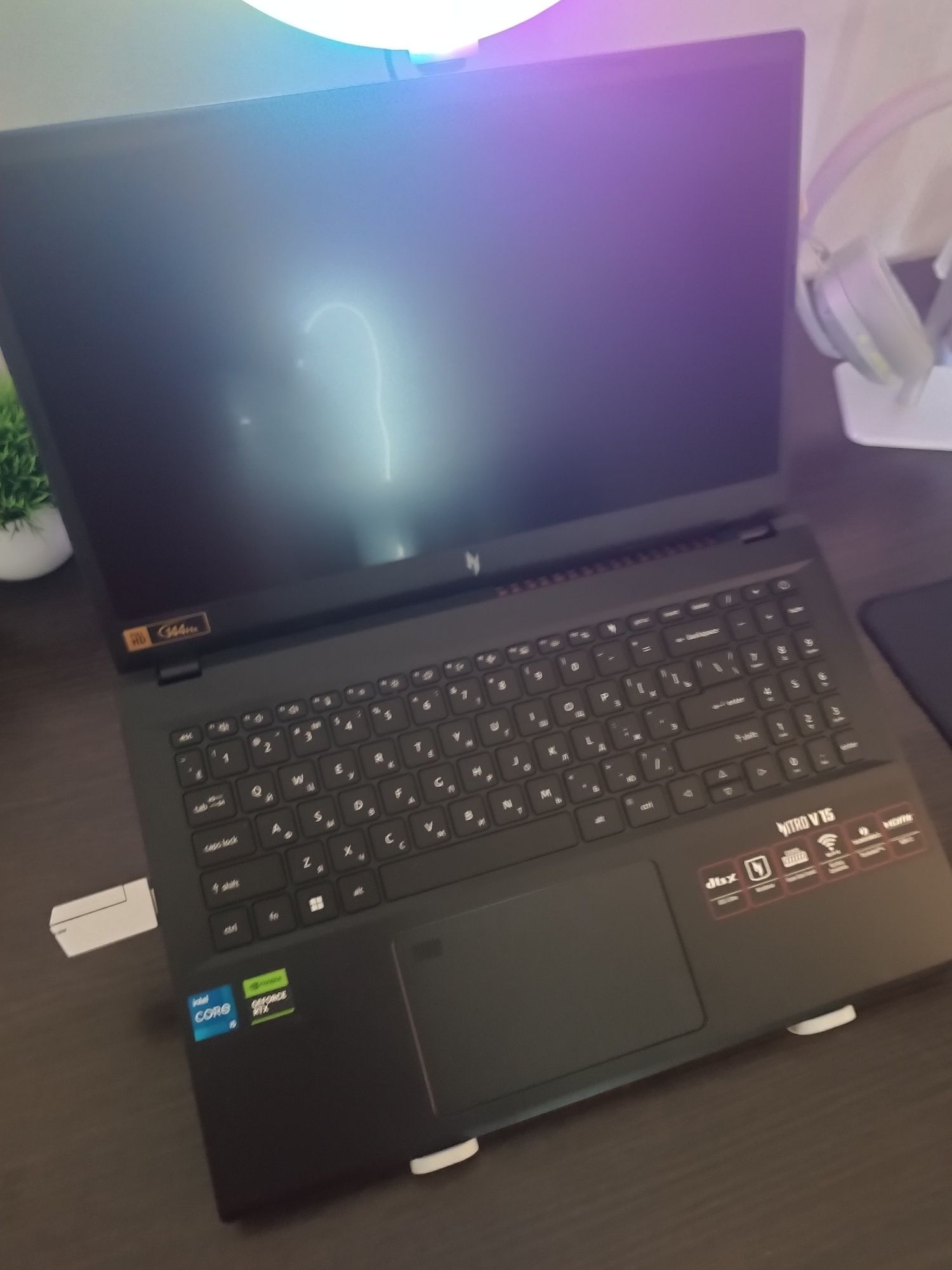 Aser Nitro v 15 с гаранией Игровой ноутбук