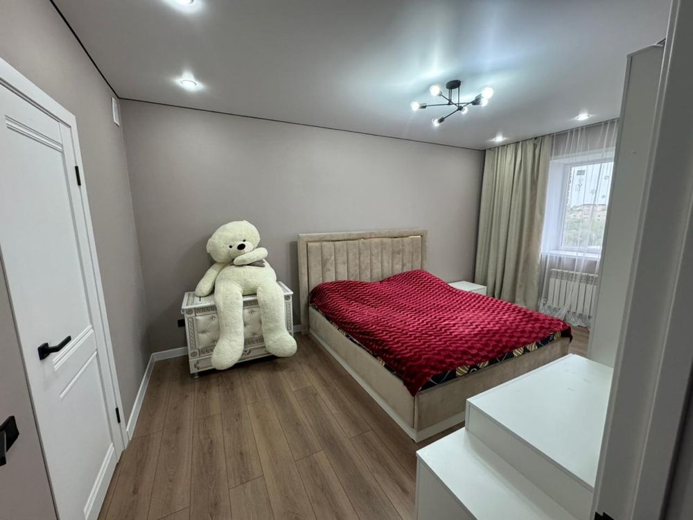 Продам 3х комнатную квартиру в центре