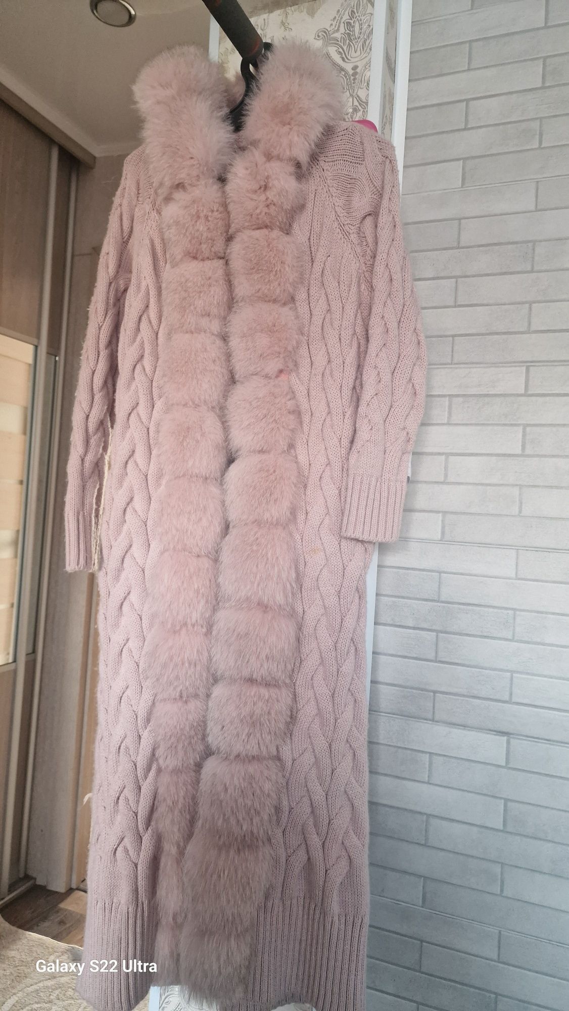 Продам  кардиган