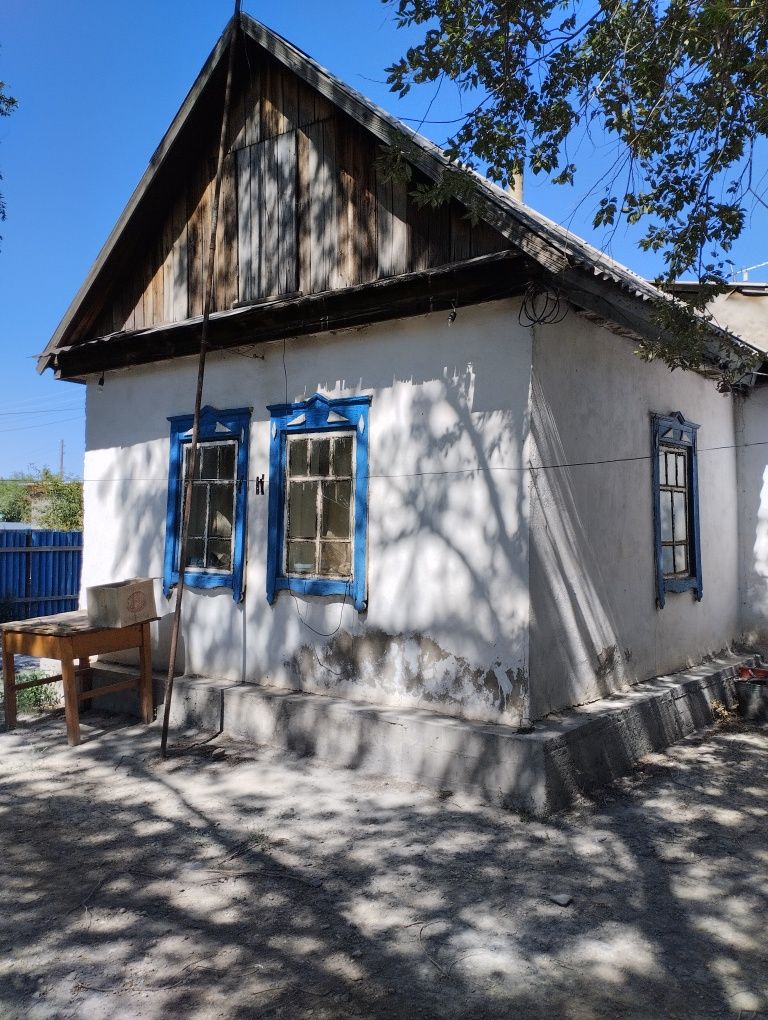 Продаётся  дом. Не серьёзных прошу не беспокоить