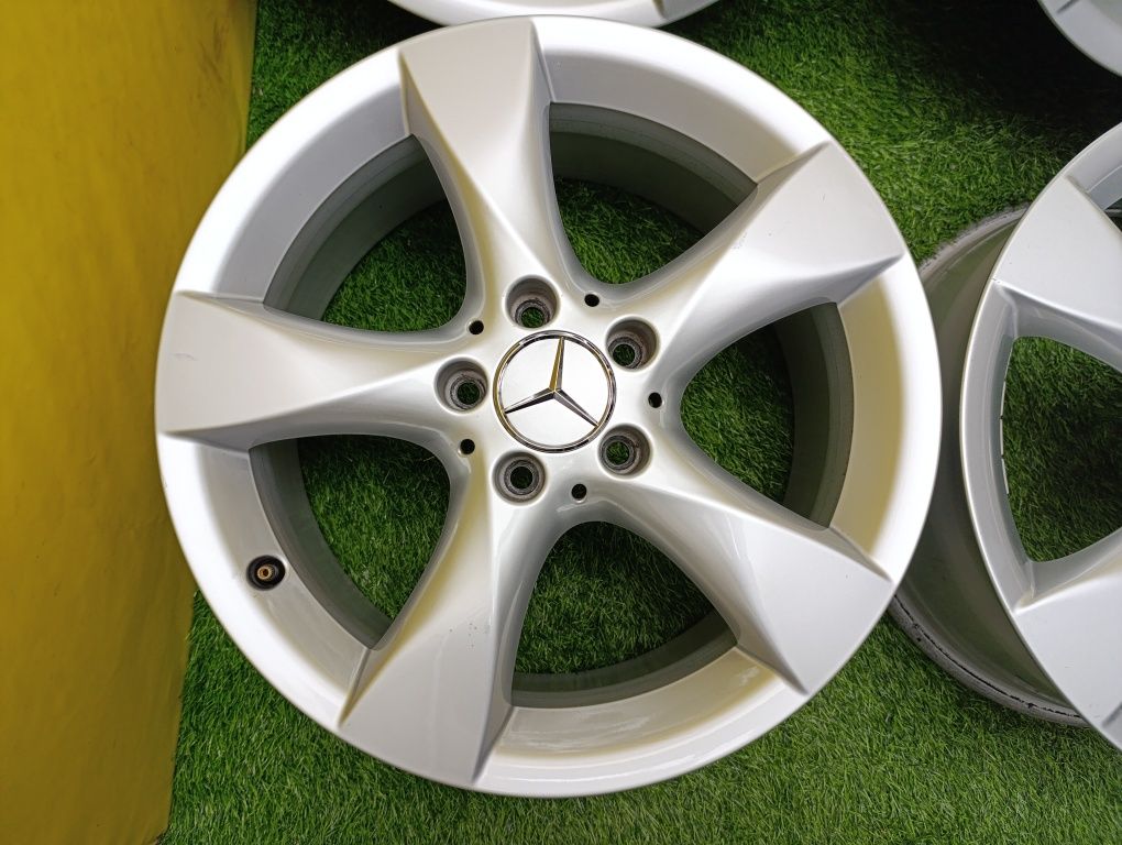 Диски R17 5×112 на Mercedes и другие.