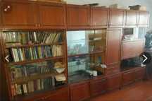 Стенка из 3 шкафов, высота шкафов - 1,95 м, цена за 1 шкаф