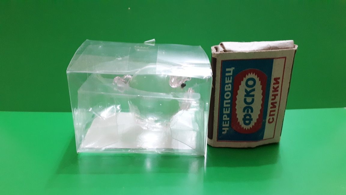 Фигурка из стекла Свинка