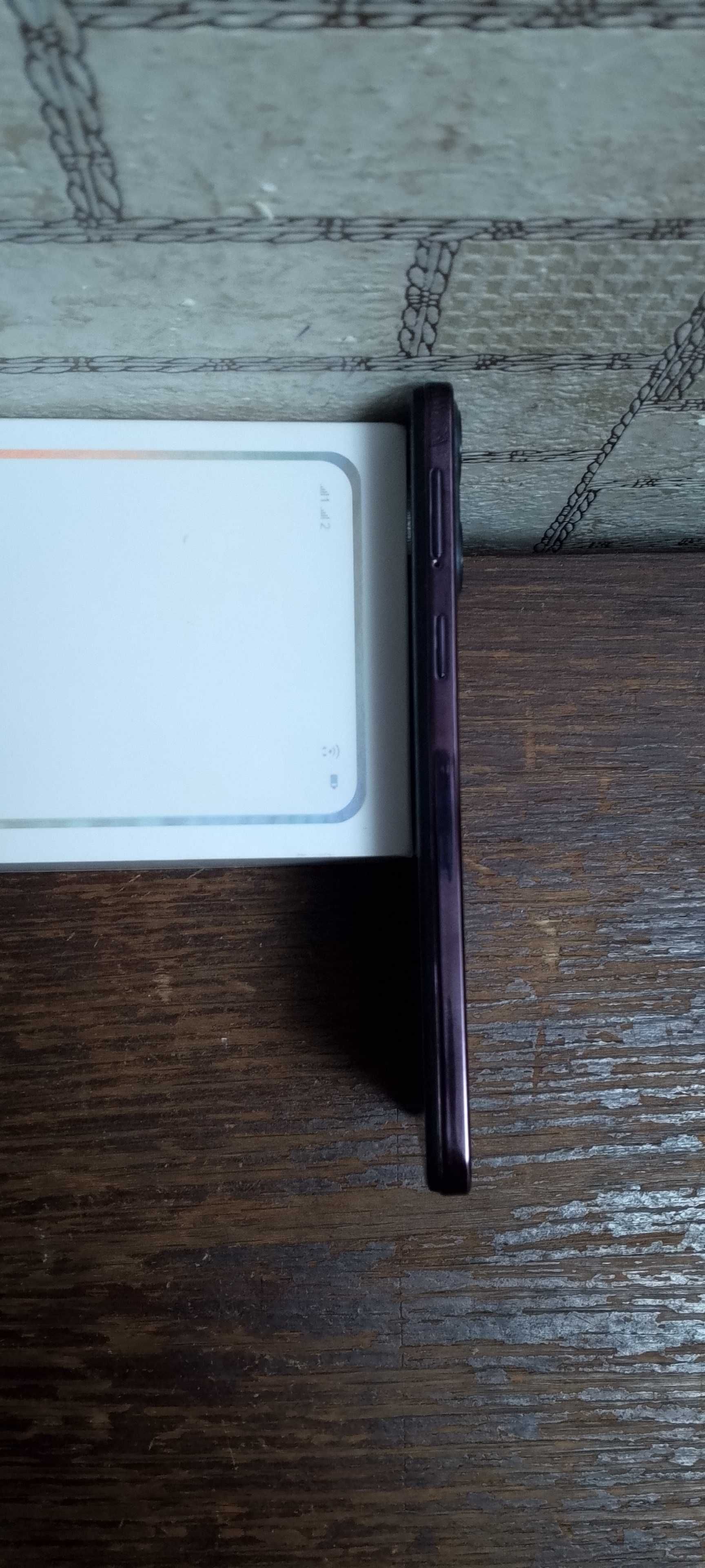 продам смартфон Zunyi Note40Pro 12/512 фиолетовый