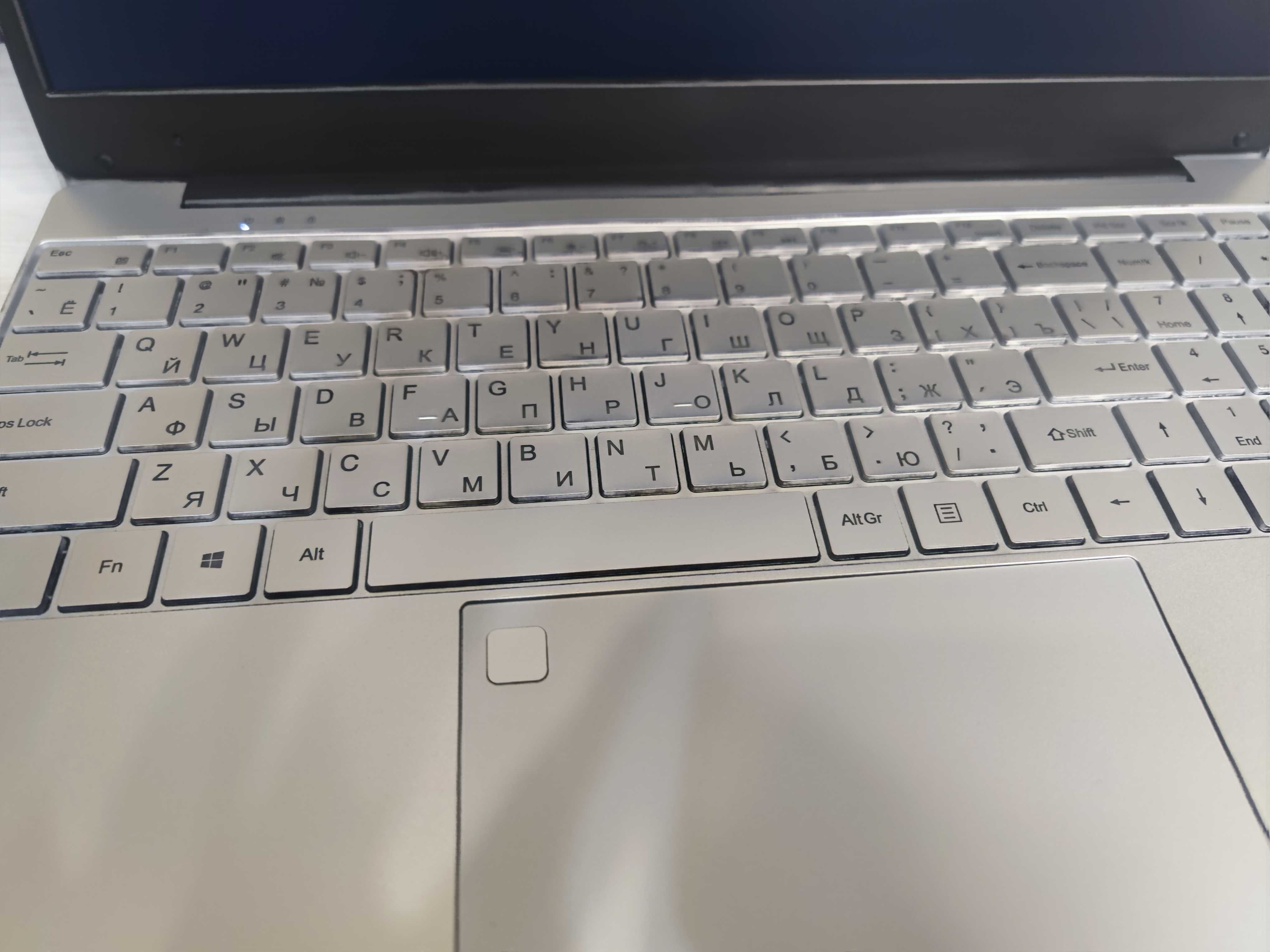 Ноутбук для работы и учебы 16/512 gb