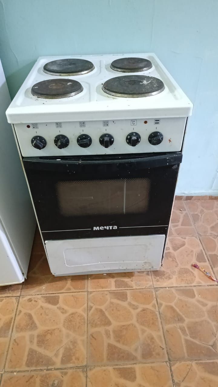 Холодильник и Эл плита