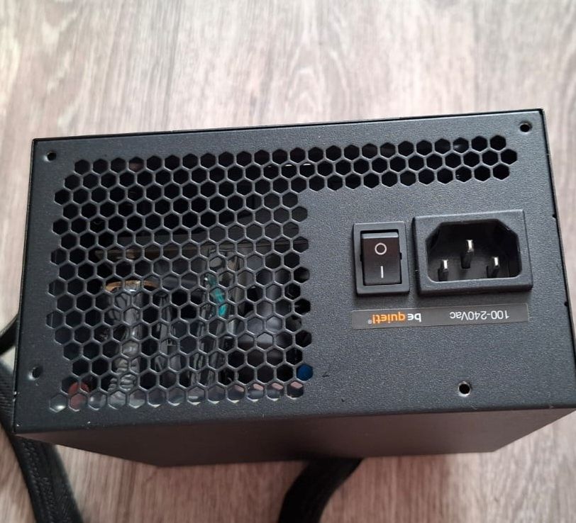 Блок питания Be quiet Pure power 11, 700 W для игрового компьютера