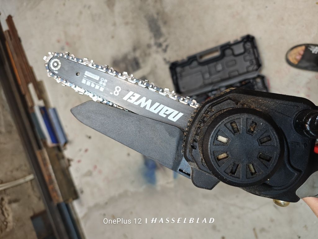 Продам цепную пилу nanwei 8" + болгарка nanwei