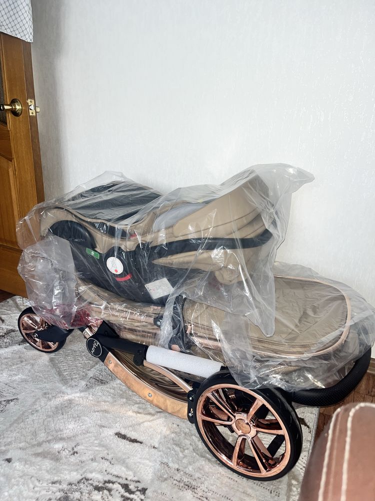 Продам коляску и автолюльку