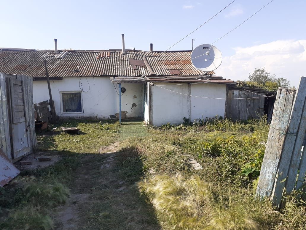 продам квартиру в доме барачного типа