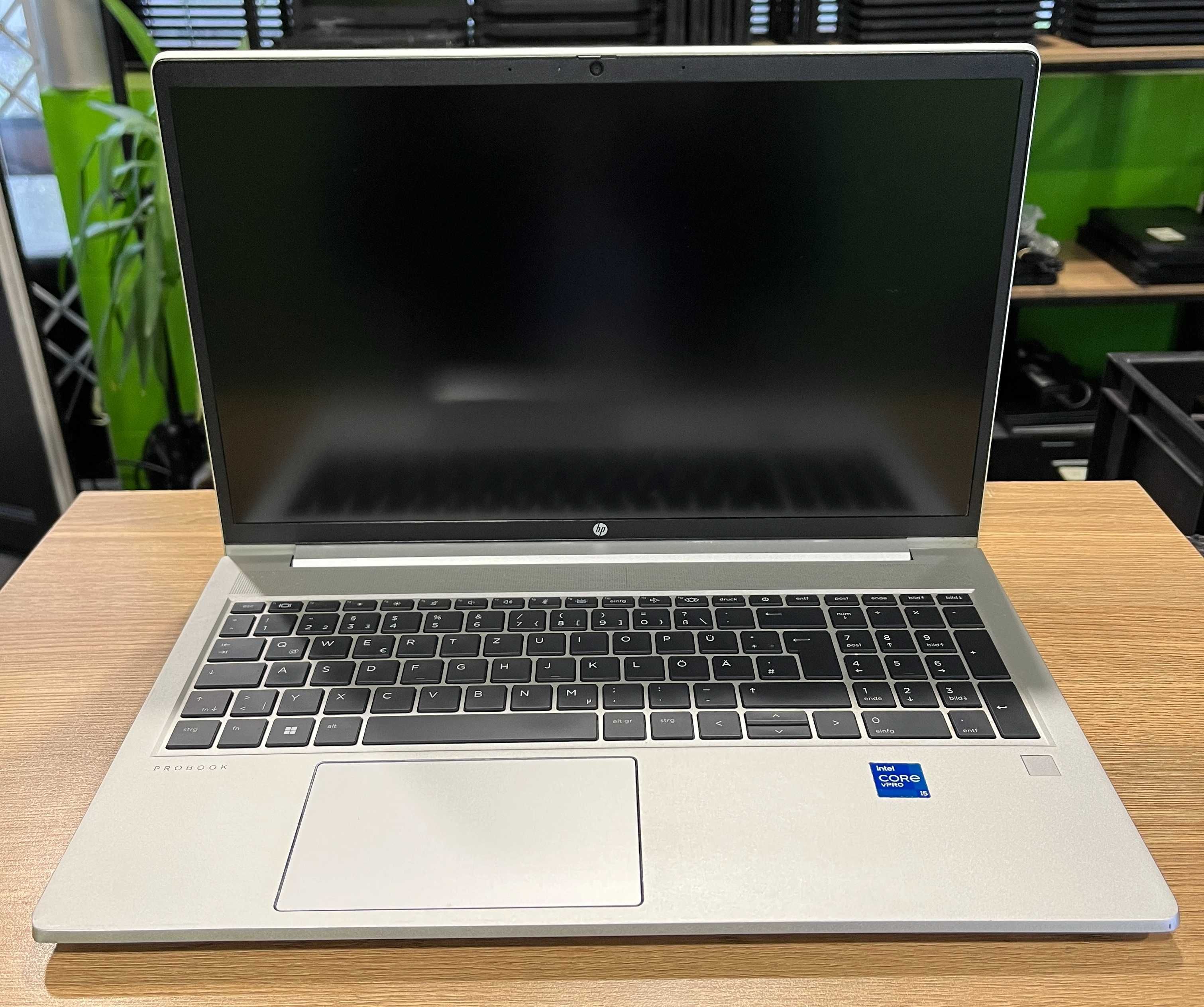 HP ProBook 650 G8. Core i5-1145G7 -1.1/4.4 GHz, 8/256 GB