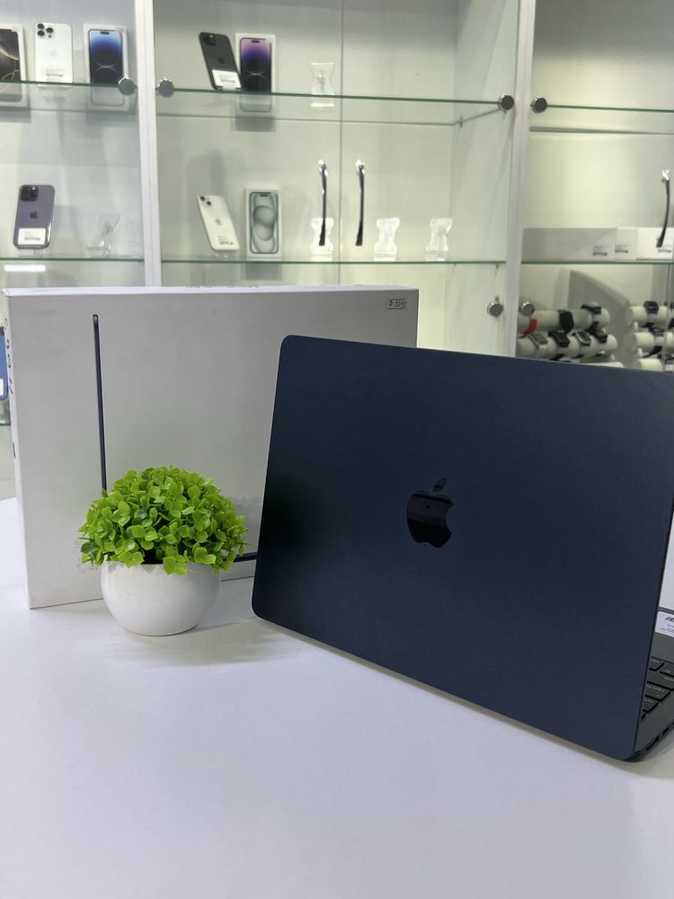 MacBook Air 13 inch M3