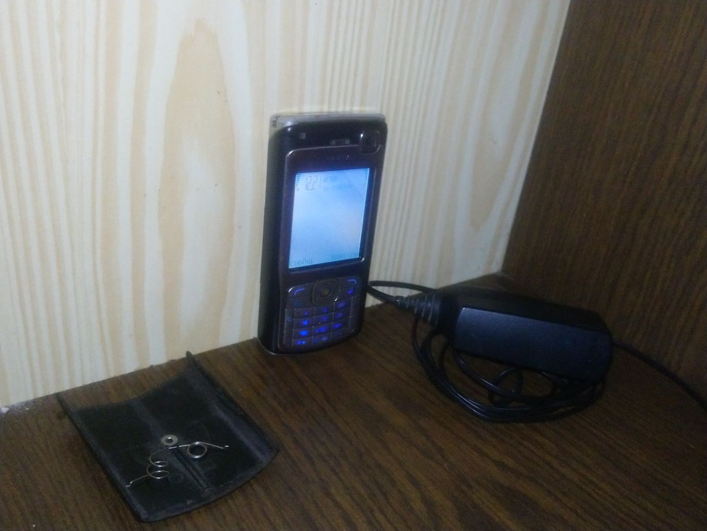 Продам телефон Nokia N70