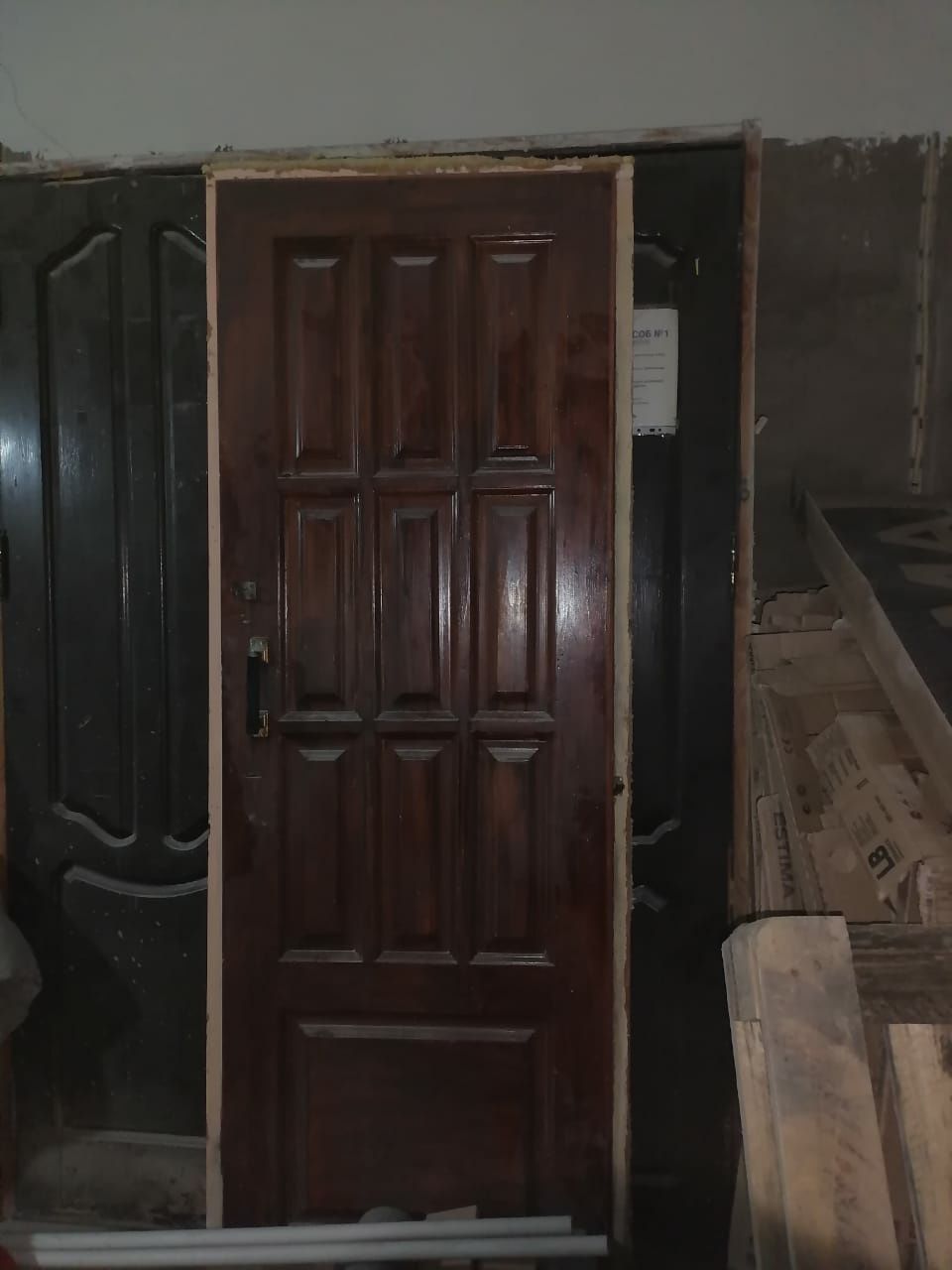 Продам двери межкомнатные