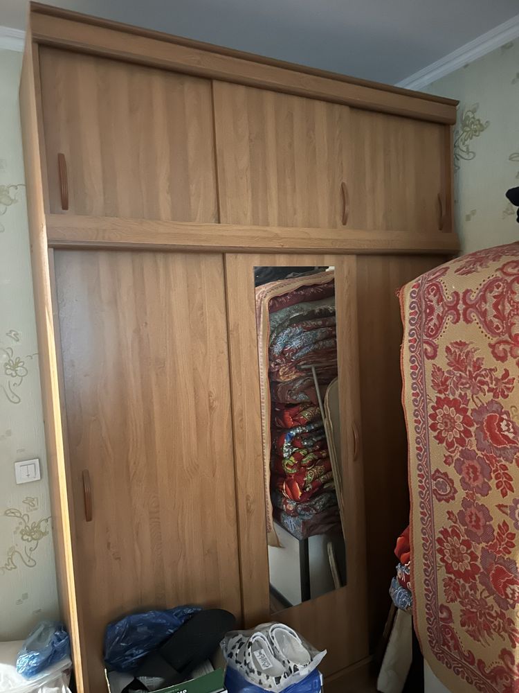 Шкаф купе в отличном состояний