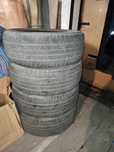 Продам летнюю резину 235/55R18
