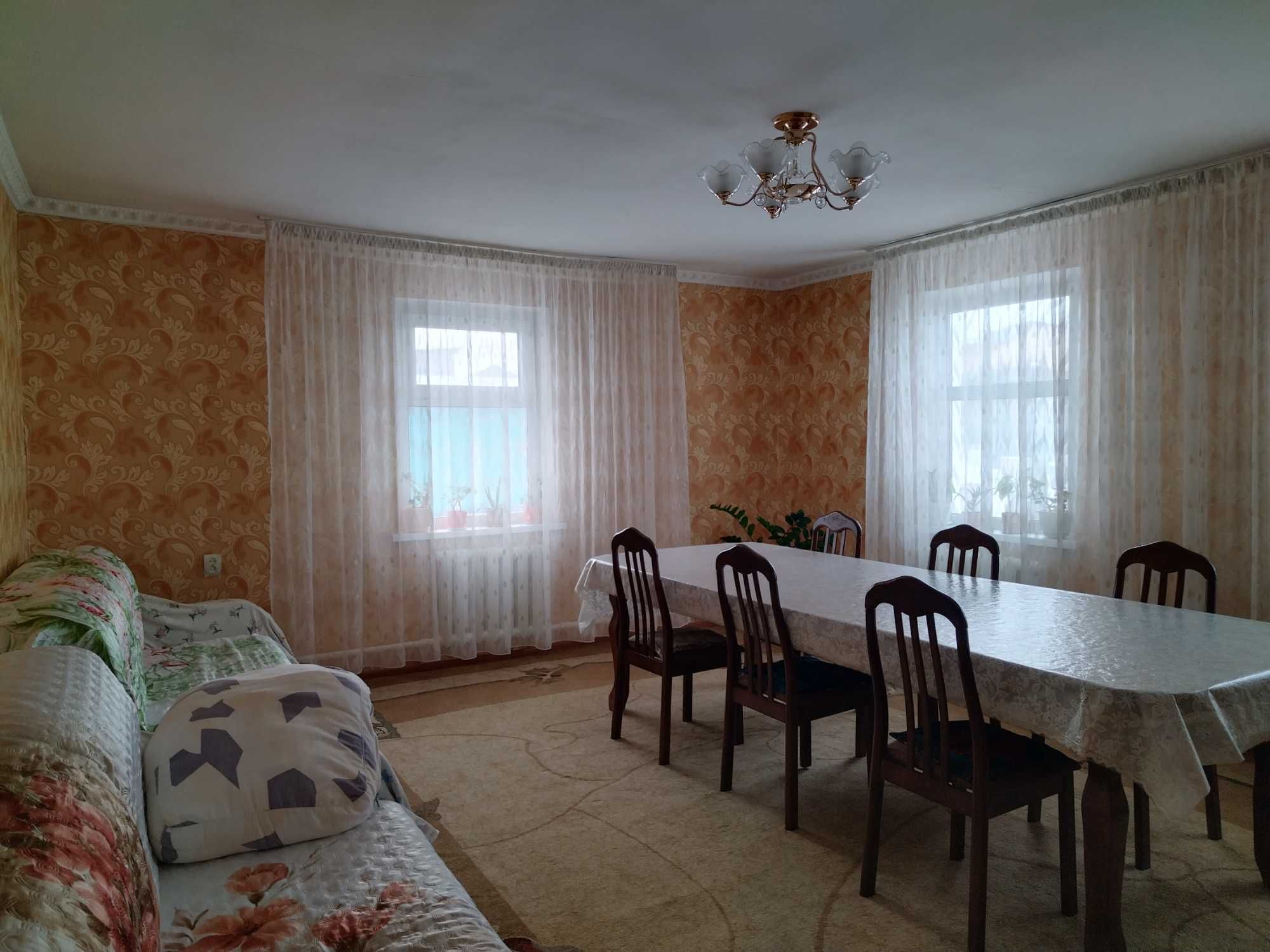 Продам срочно или обмен дом шпальный обложенный кирпичем