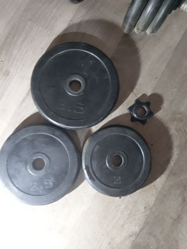 Продам заводские гантели