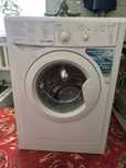 Продам машинку indesit