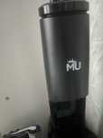 Продам вертикальный пылесос MU