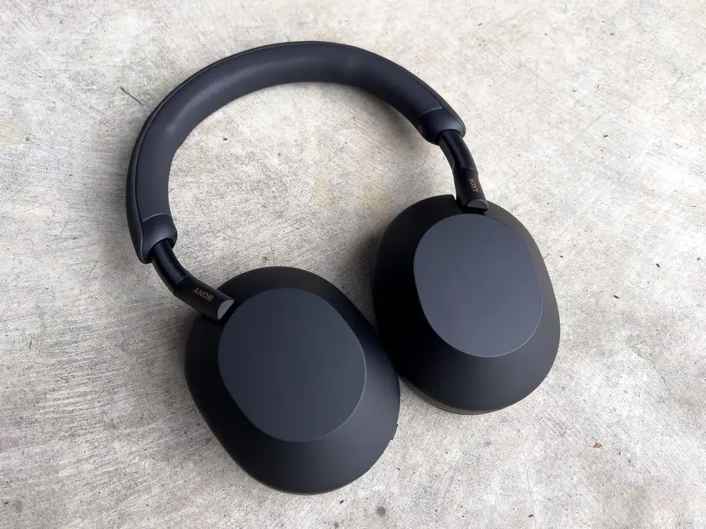 Наушники Sony xm5 безпроводные с чехлом