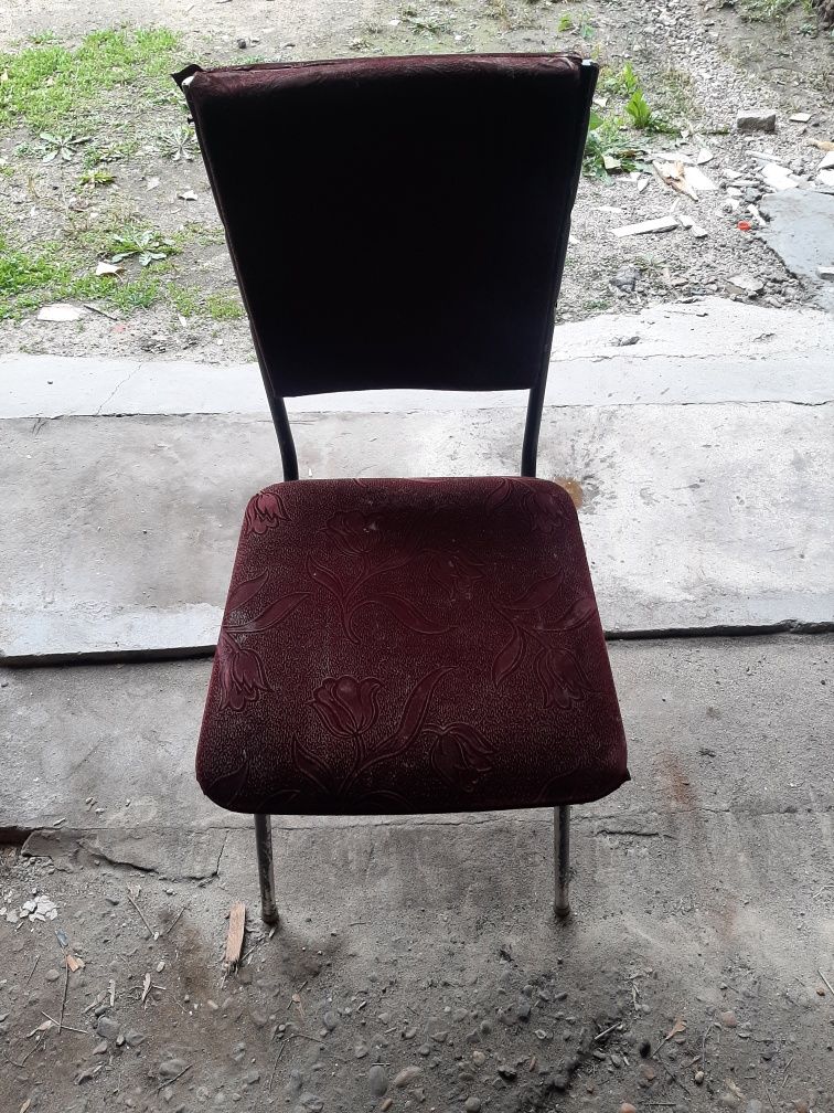 Продам стулья ...