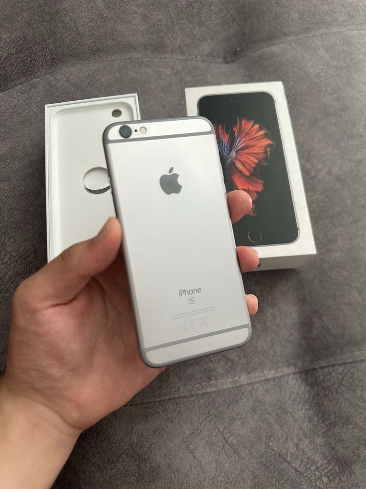 iPhone 6s 32гб в отличном состоянии