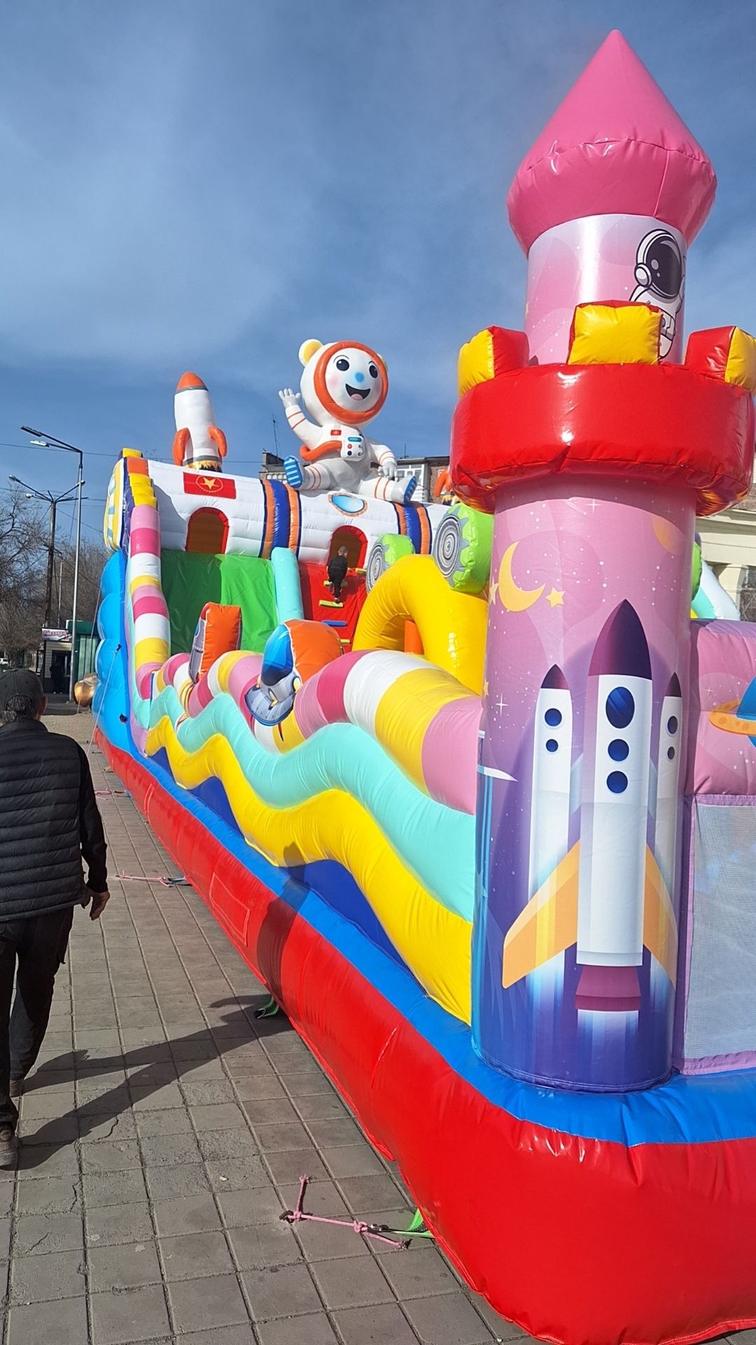 Продам новый игровой Батут