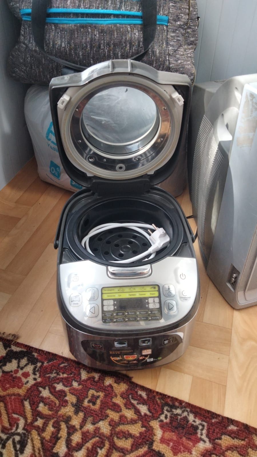 Продаю срочно звоните