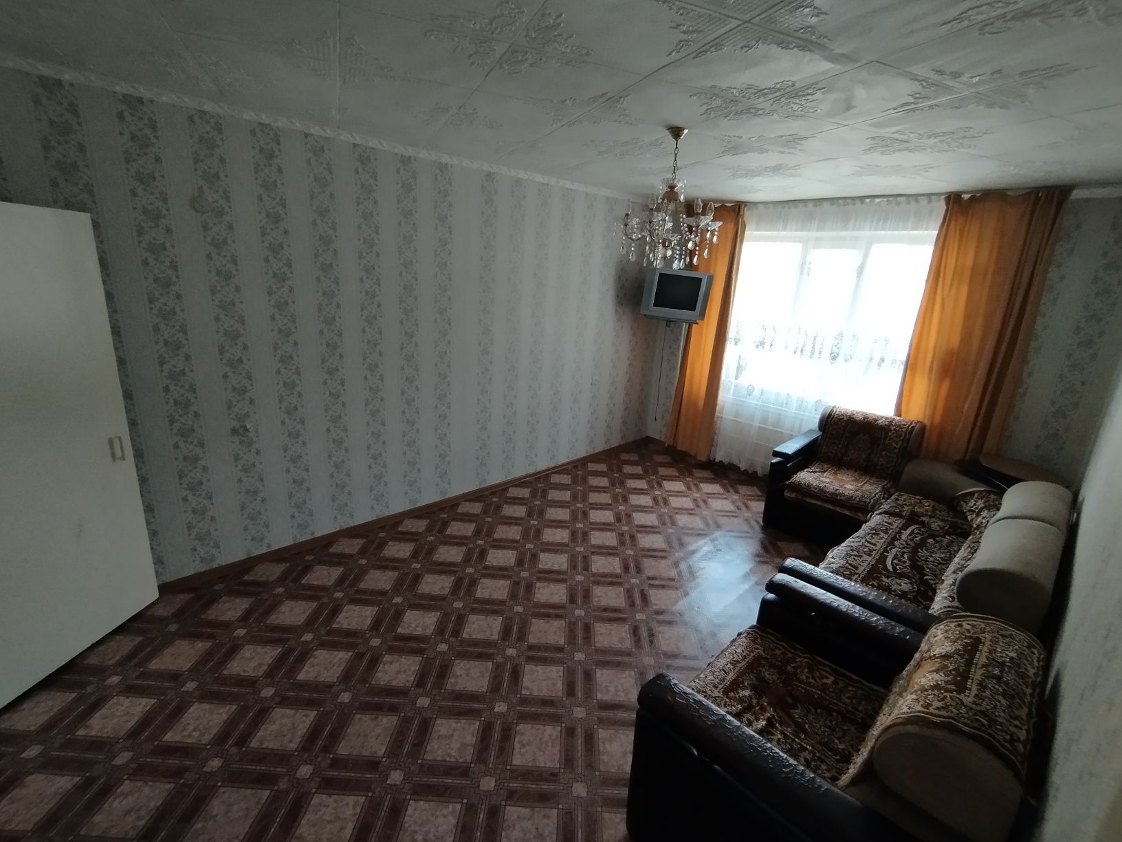 Продам 3-х  комнатную квартиру