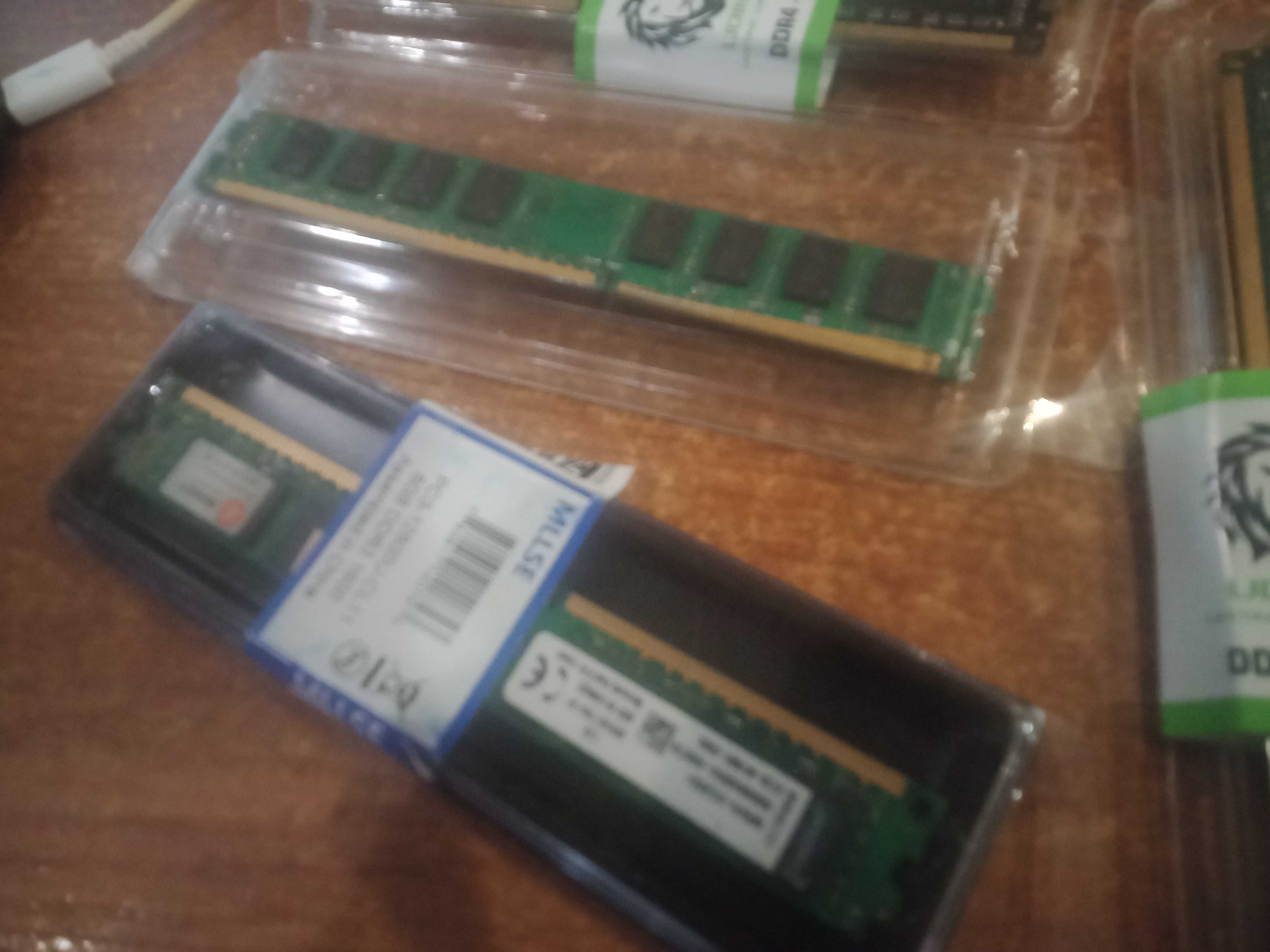 Оперативная память DIMM 2 ГБ - 4 ГБ - 8 ГБ DDR3 1600 МГц