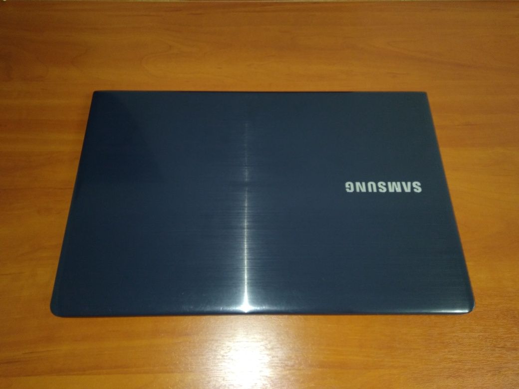 Продам Ноутбук Samsung