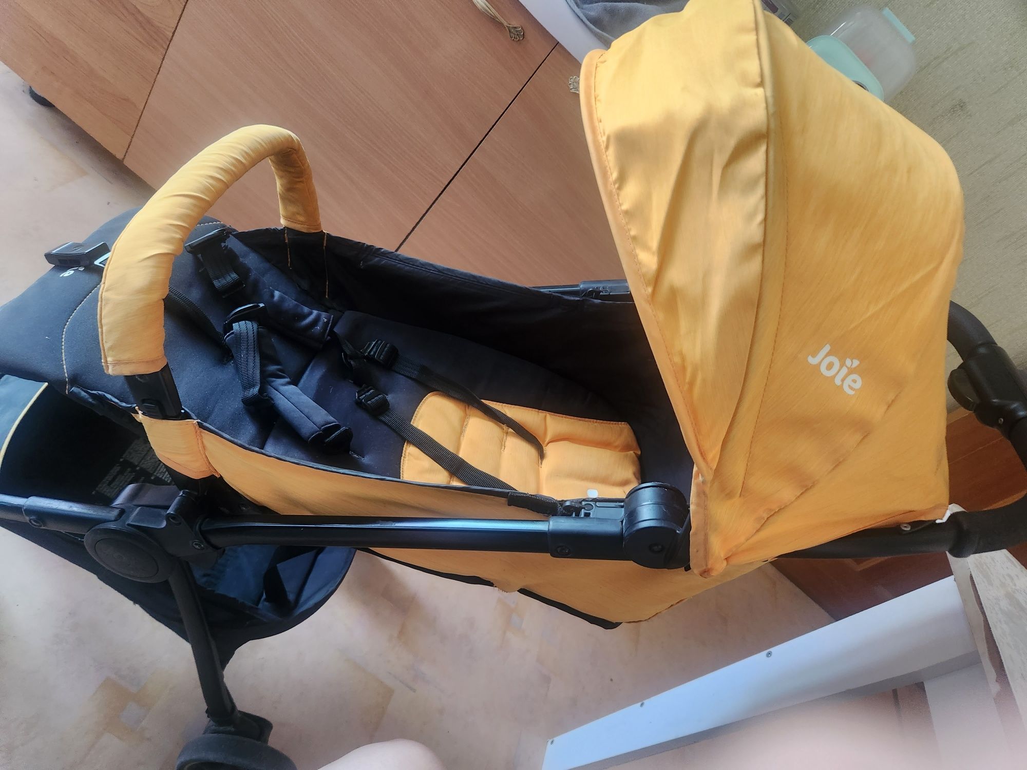 Продам детскую коляску фирмы jole