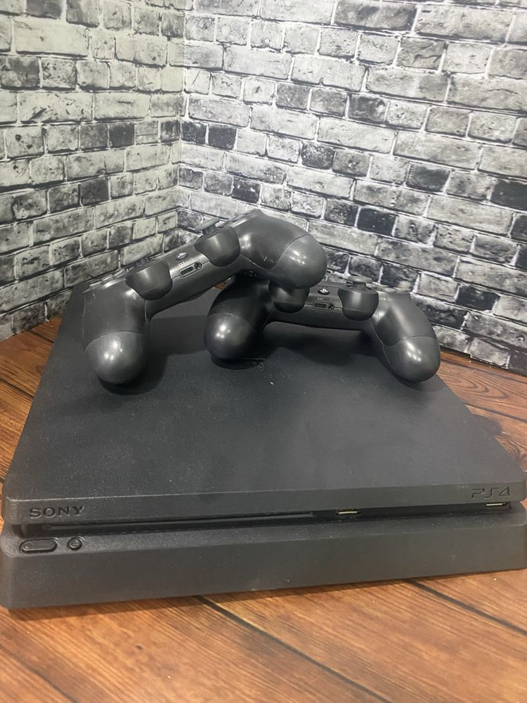 PlayStation 4slim/Плейстейшн 4 слим