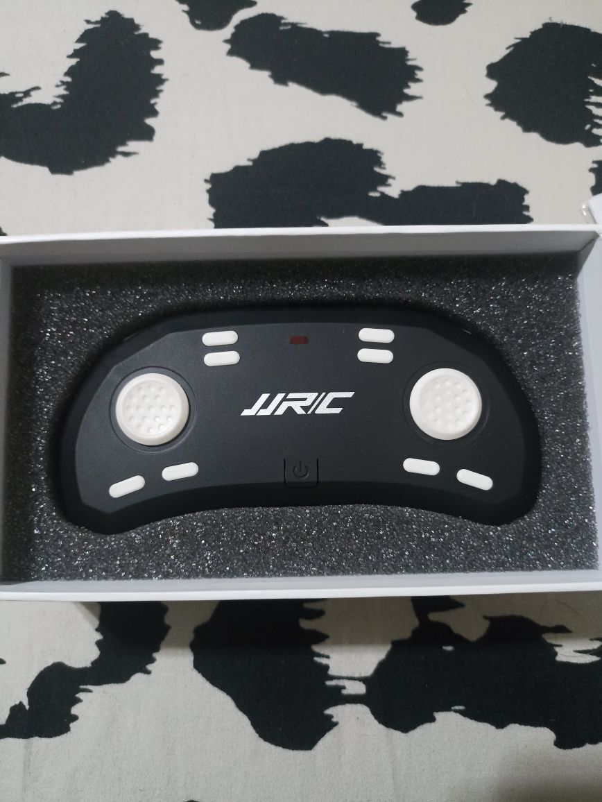 Дрон JJRC h49 SOL
