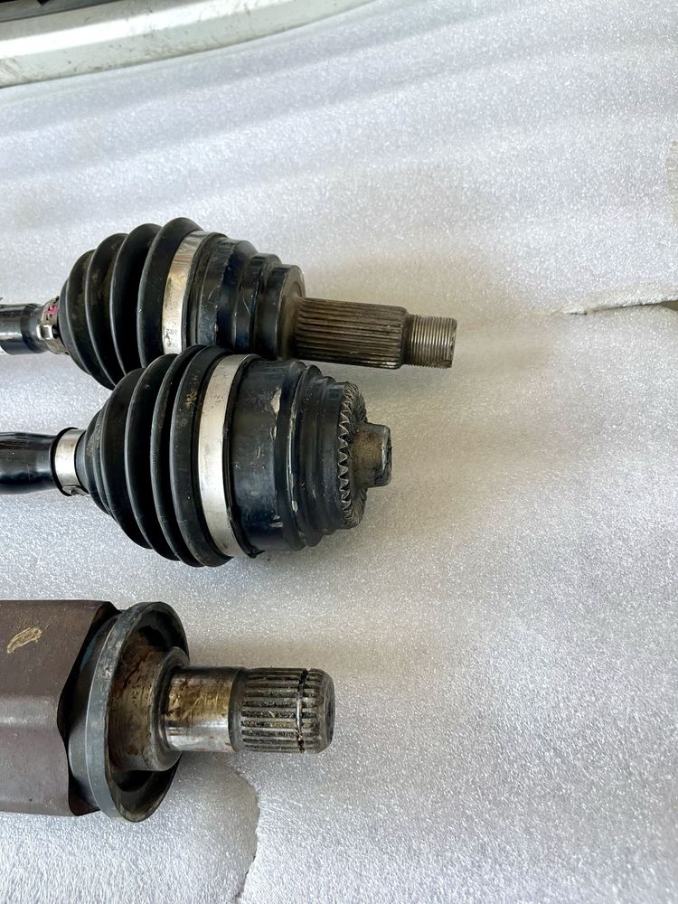 Передний привод (граната) BMW X5 G05 F15 БМВ Х5 g05 f15