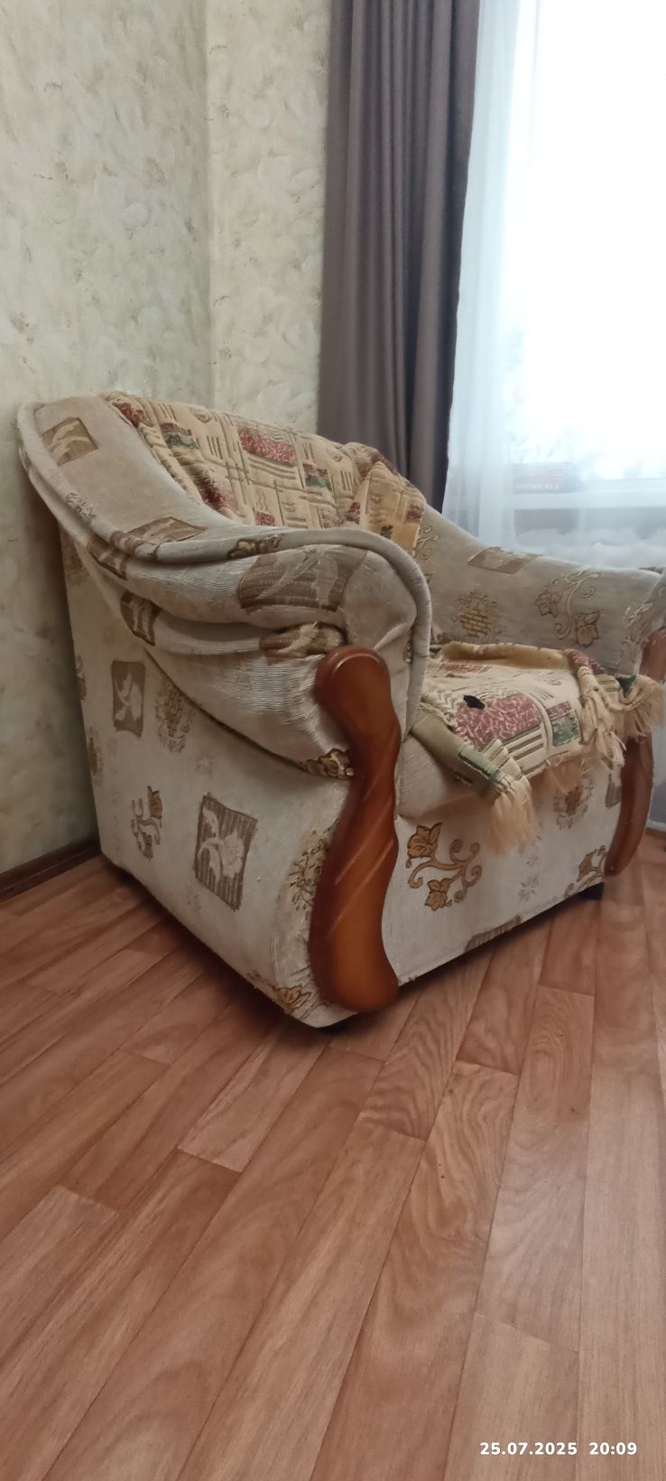 Продам кресло для чего