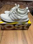 Кроссовки Adidas UltraBoost