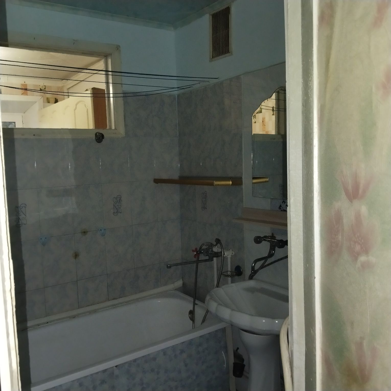 Продам 2 комнатную квартиру