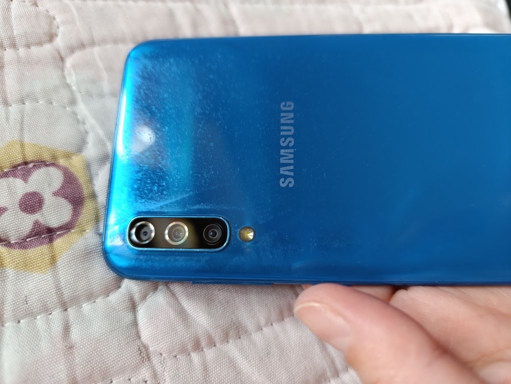 Samsung galaxy a50
