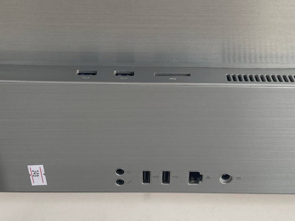 Шикарный моноблок Acer Aspire C24 760 (Б/У) i3-6100U/8GB/SSD 256GB