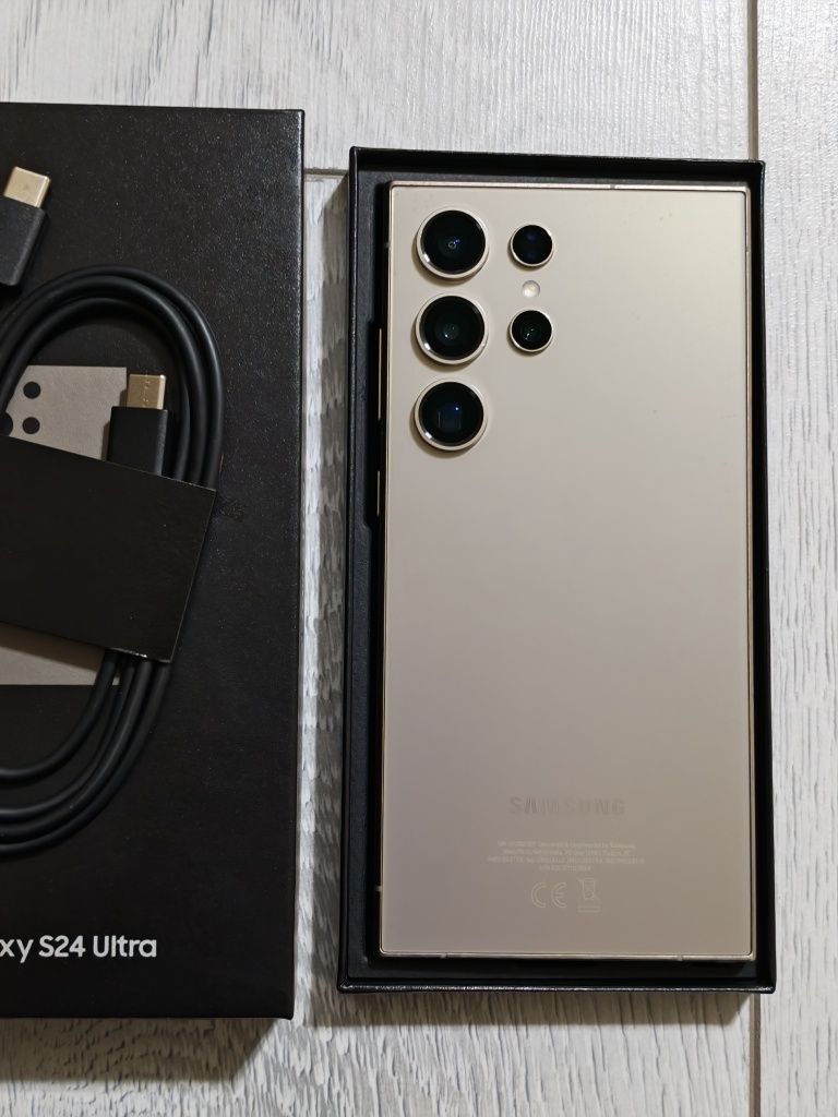 Samsung S24 Ultra 256 gb Ram 12 5G