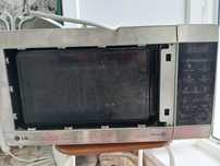 Продам микроволновку LG