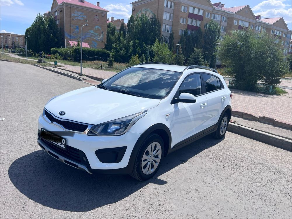 Продам kia Rio X-line 2020