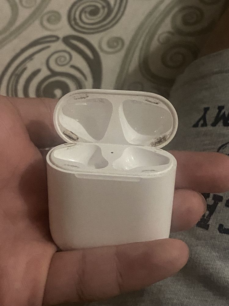 Air pods 2 в хорошем сост