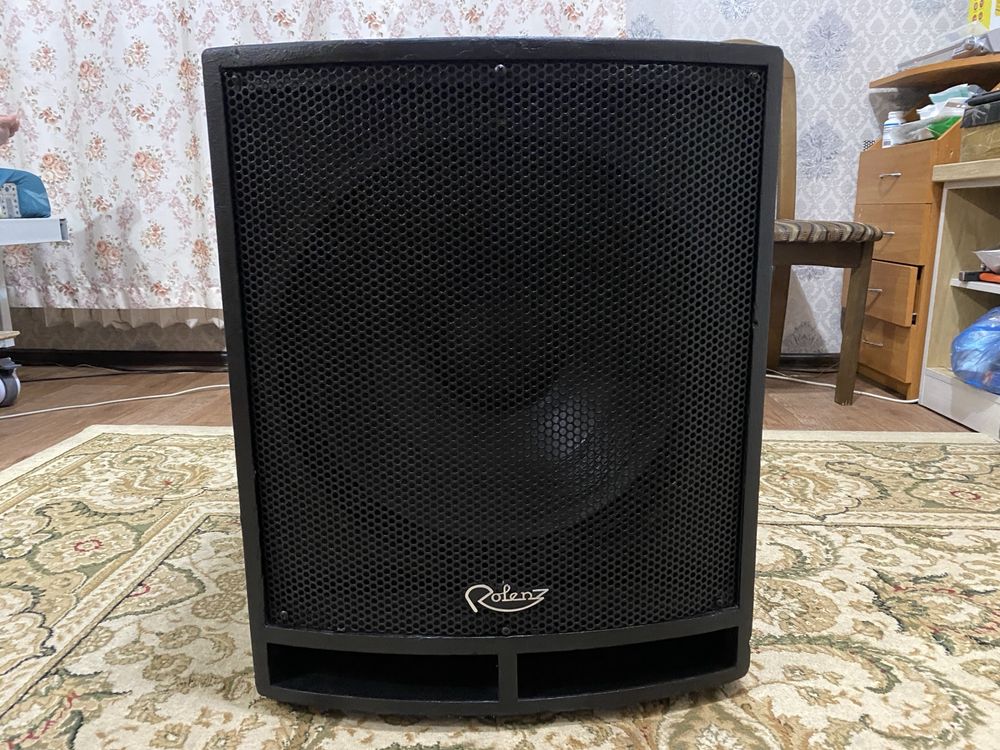 Активный сабвуфер Rolenz BANG R600, 1 штук, 18" дюмовый