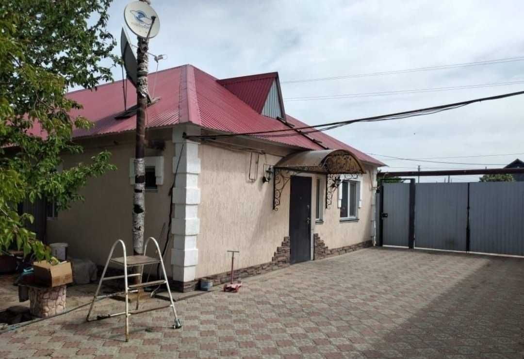 Частный дом в районе Аксая