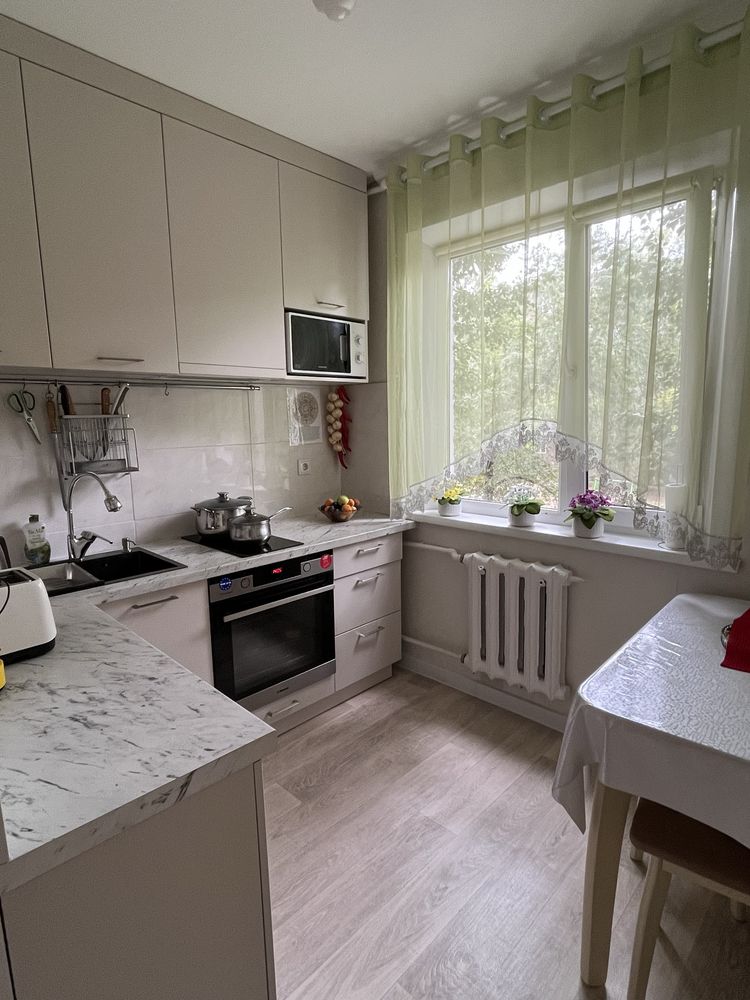 Продам 3х комн квартиру