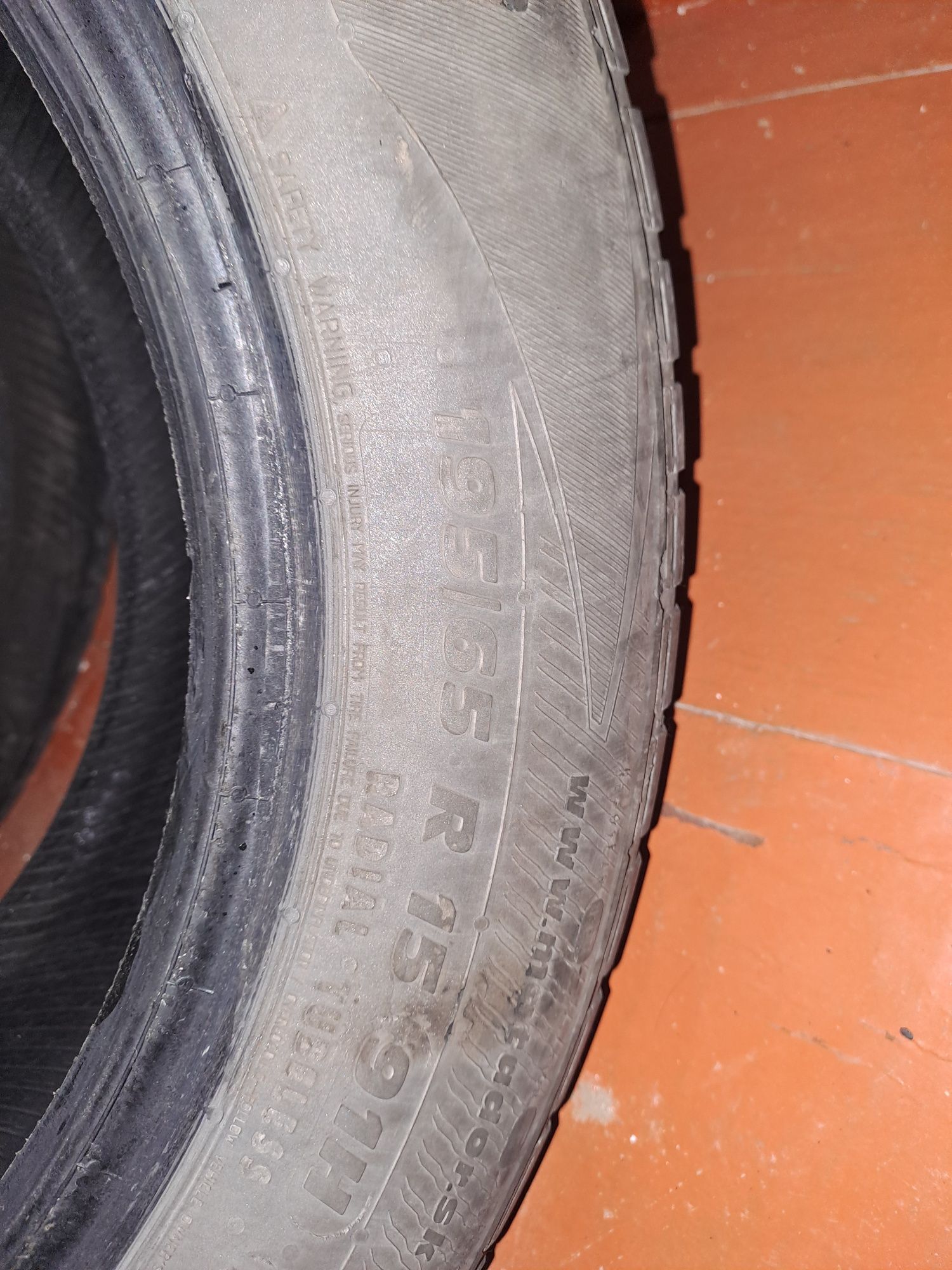 Покрышки 195  R15 55