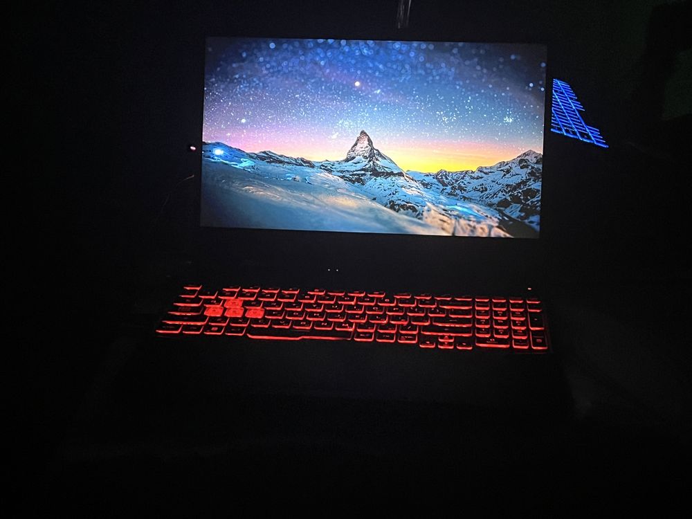 Asus TUF Gaming F15 FX506HE + мышка
